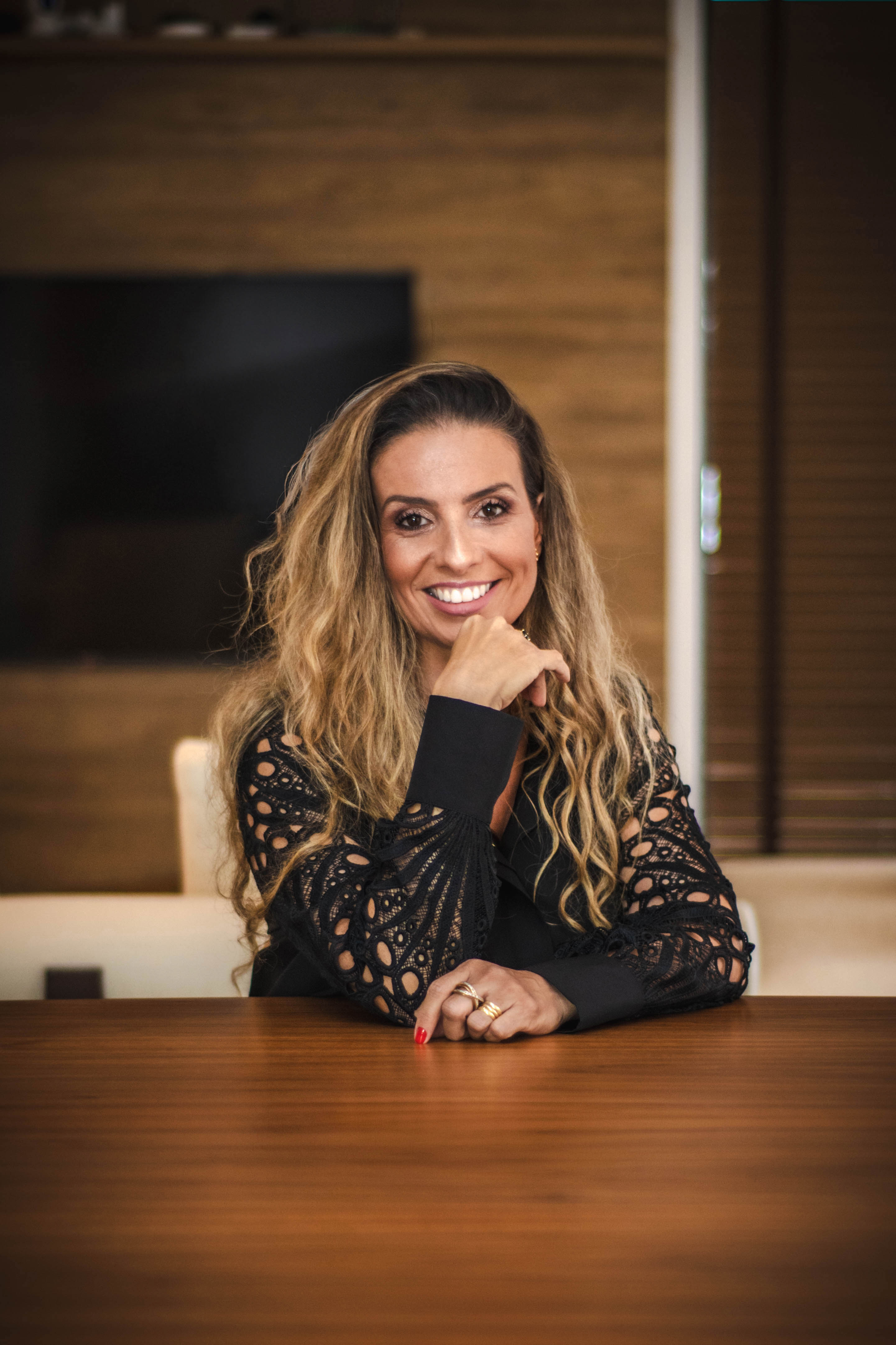 Drª Letícia Klein, fundadora da Klein Clínica Integrativa em Balneário Camboriú